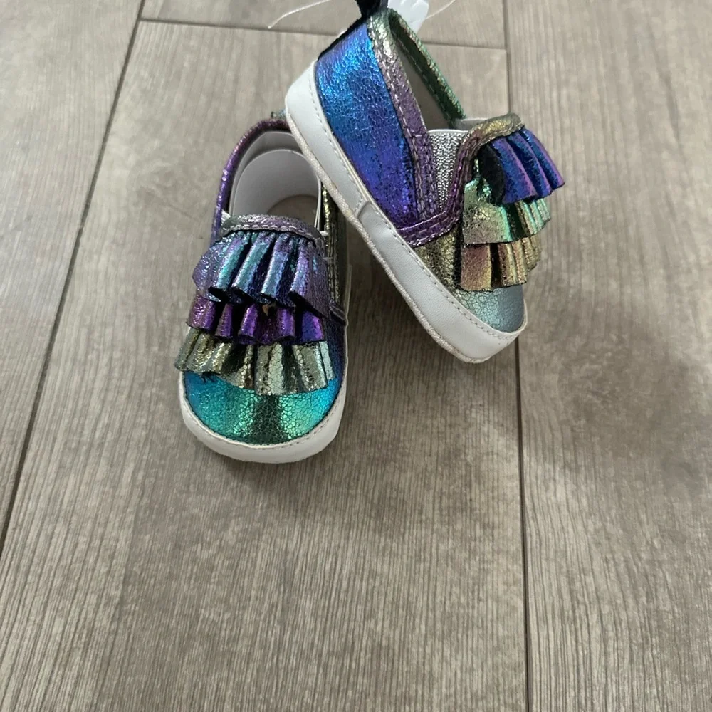 ADORABLE New Glitter rainbow peacock walker shoes baby girl 3-6m rising star
